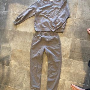 Abercrombie matching lounge set